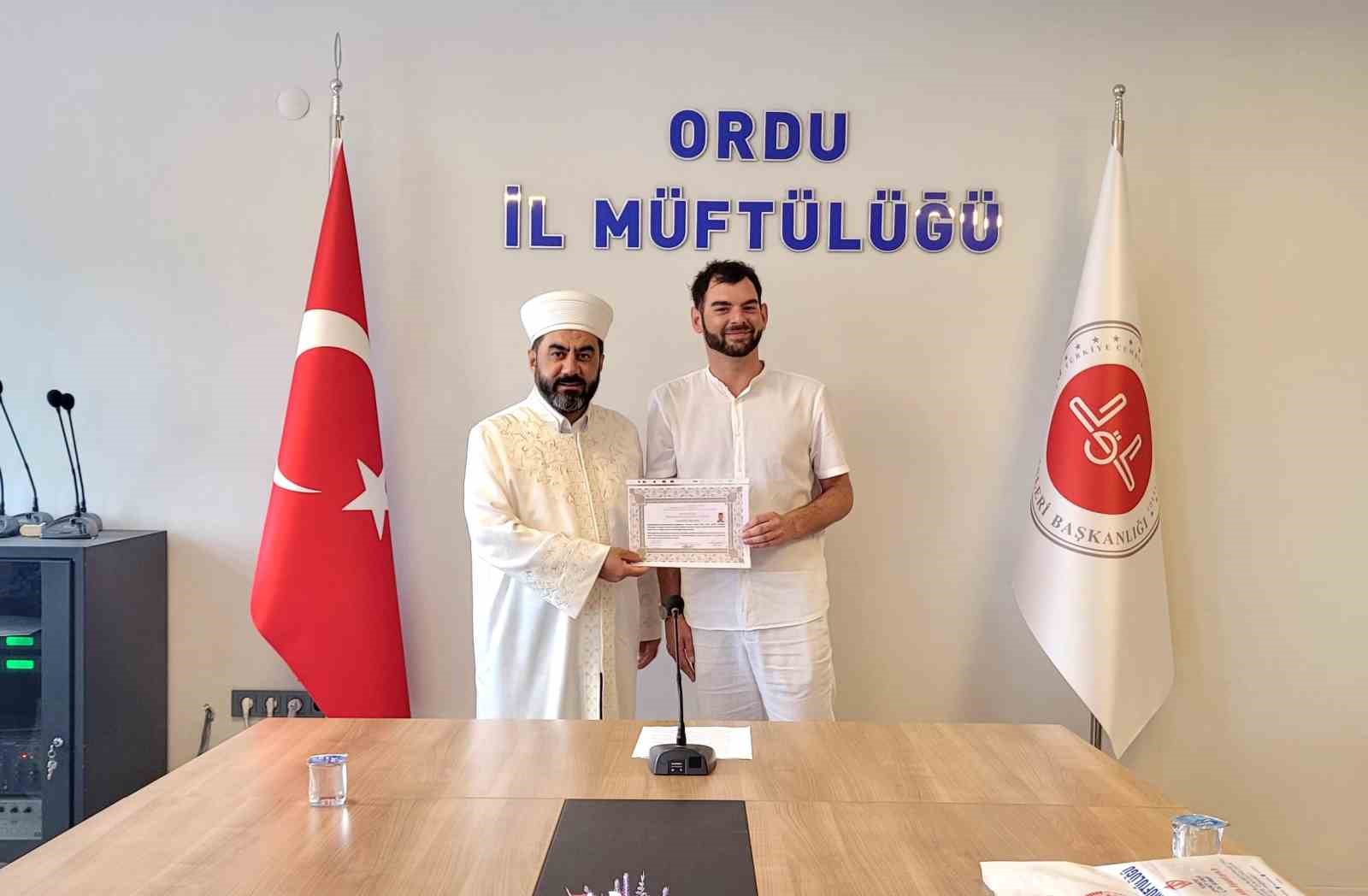 Alman vatandaşı, Ordu’da Müslüman oldu
