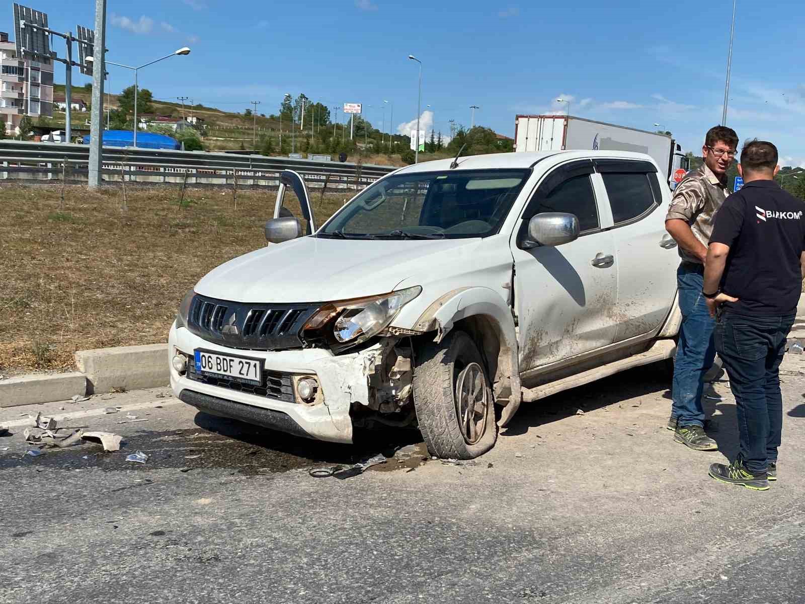 Samsun’da otomobil ile pikap çarpıştı: 1 yaralı
