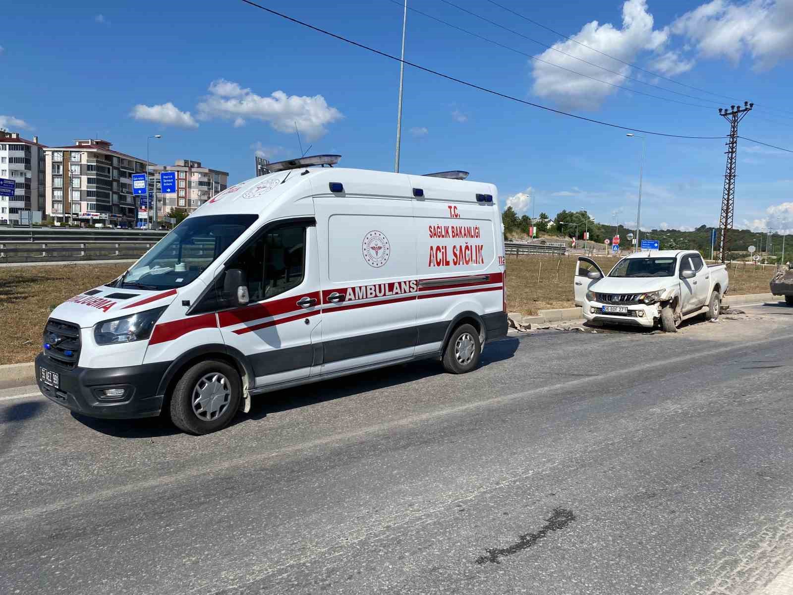 Samsun’da otomobil ile pikap çarpıştı: 1 yaralı
