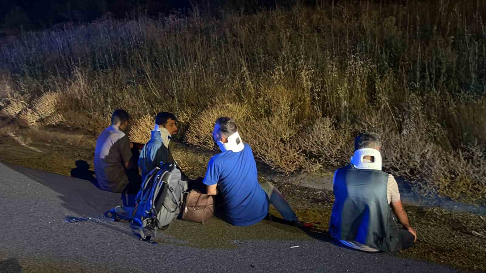 TEM’in Bolu geçişinde 2 yolcu otobüsü çarpıştı: 15 yaralı
