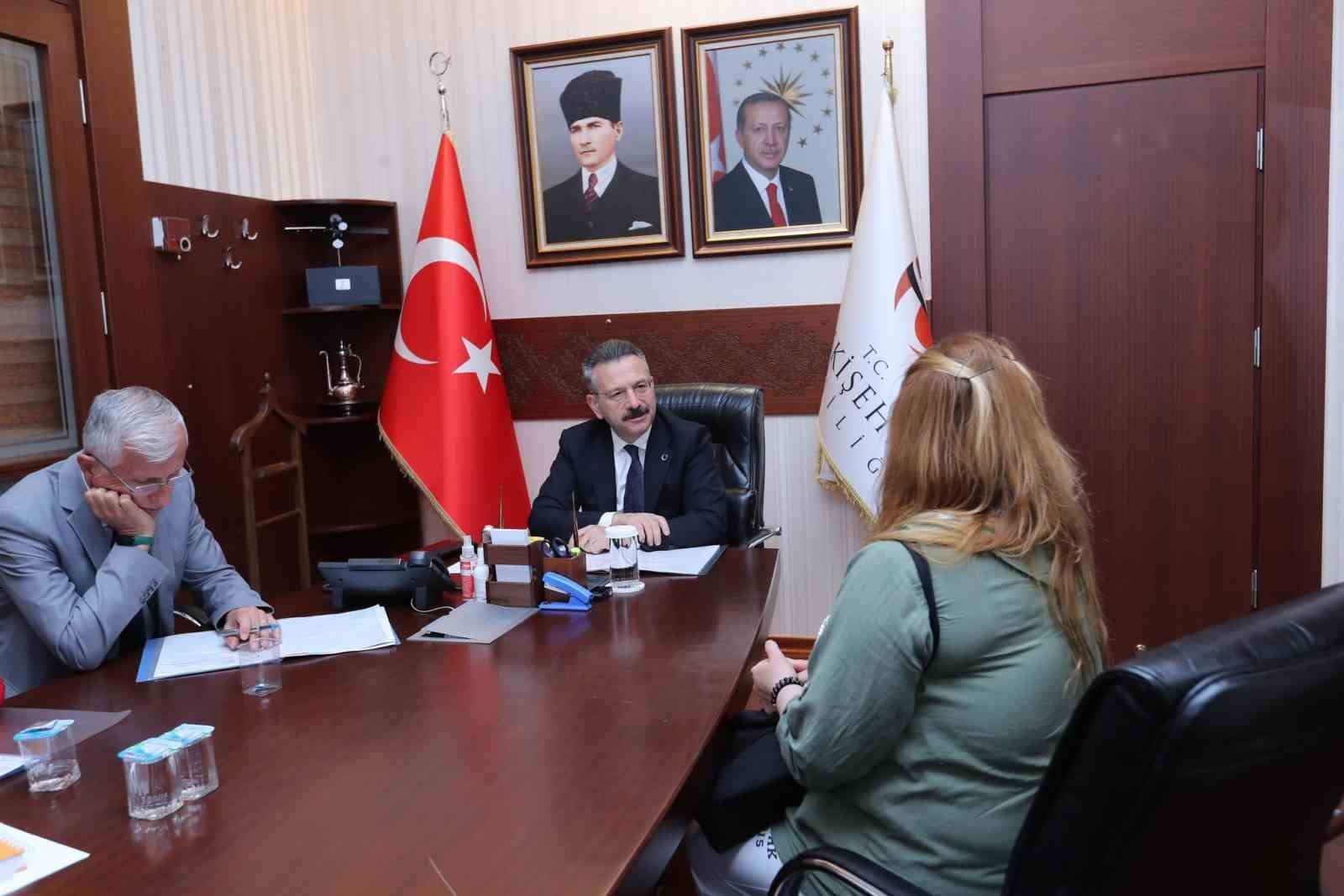 Vali Aksoy, Halk Günü Toplantısı düzenledi
