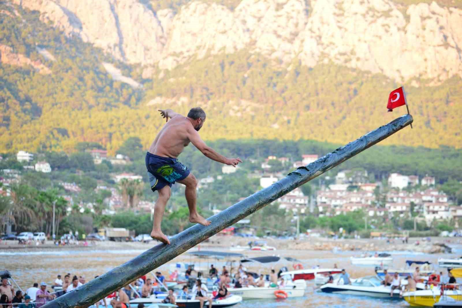 Kumlucada’da Denizcilik ve Kabotaj Bayramı coşkuyla kutlandı
