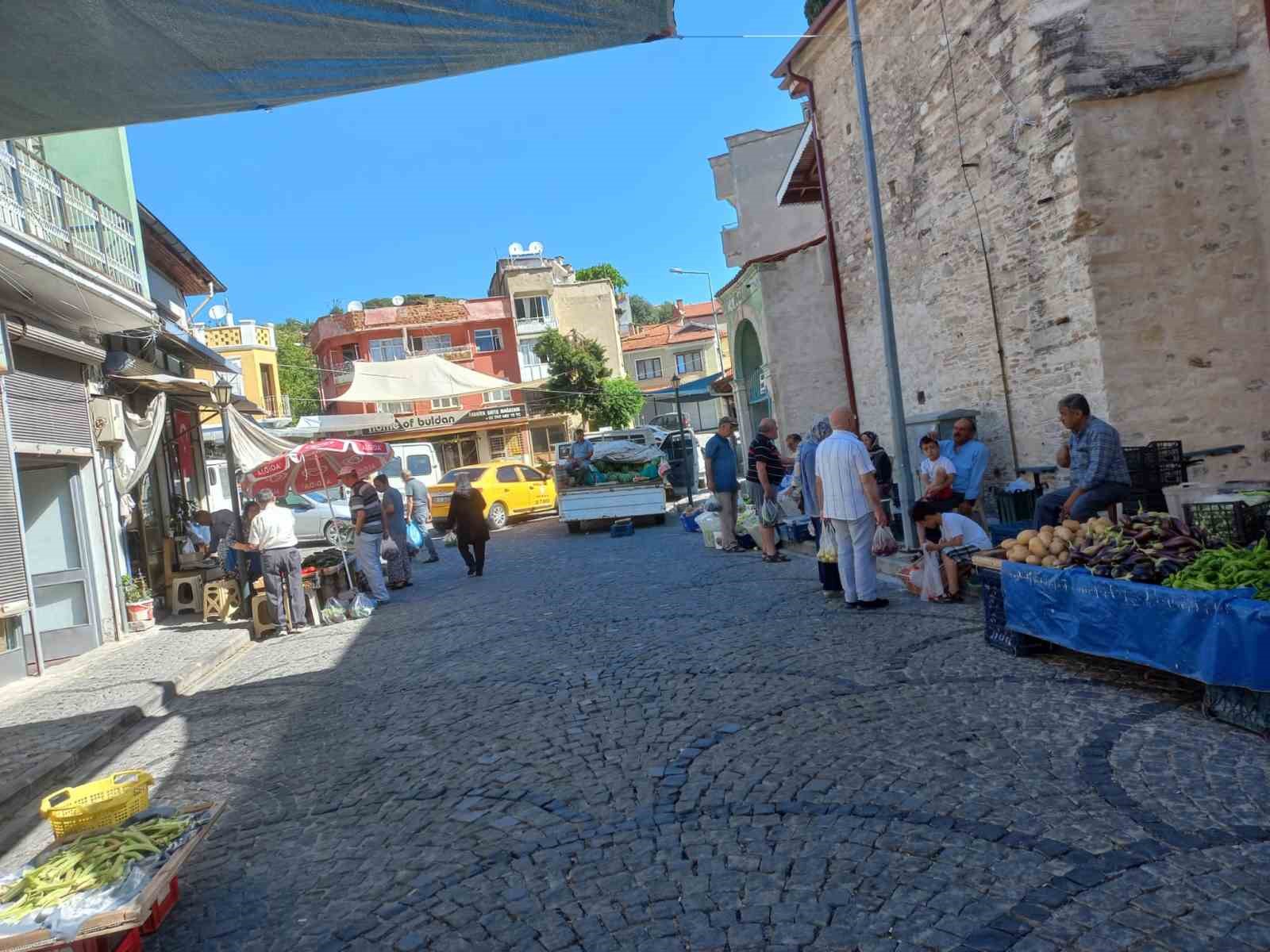 Buldan’da Yukarı Pazar kuldu
