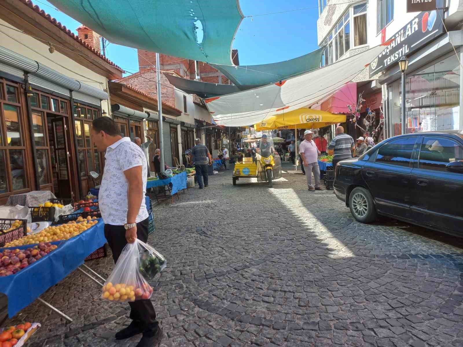 Buldan’da Yukarı Pazar kuldu
