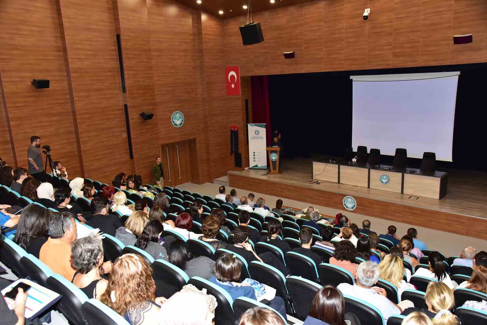 II. Asya Uluslararası Göstergebilim Kongresi sona erdi
