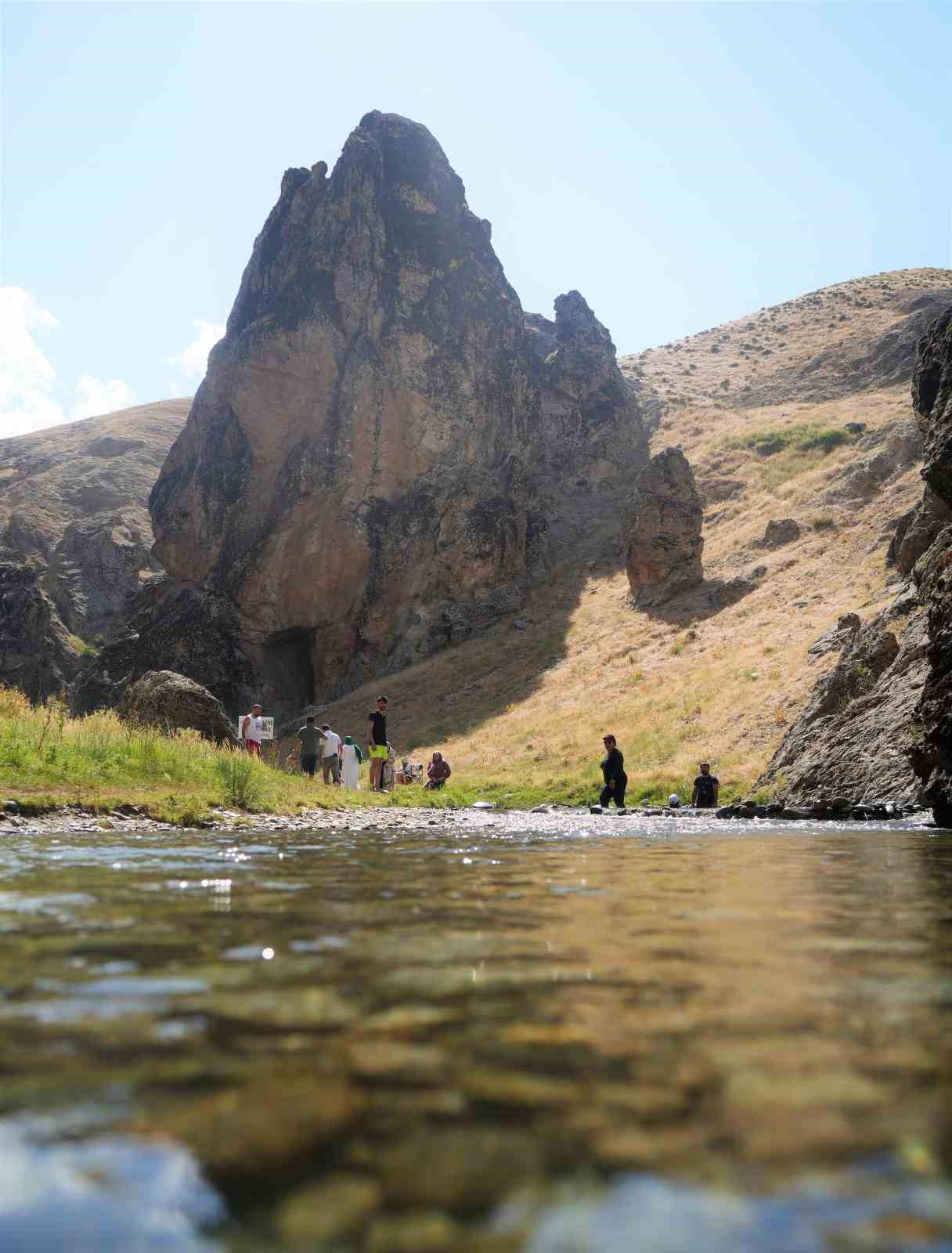 Kızılağaç Kanyonu doğaseverlerin yeni gözdesi oldu
