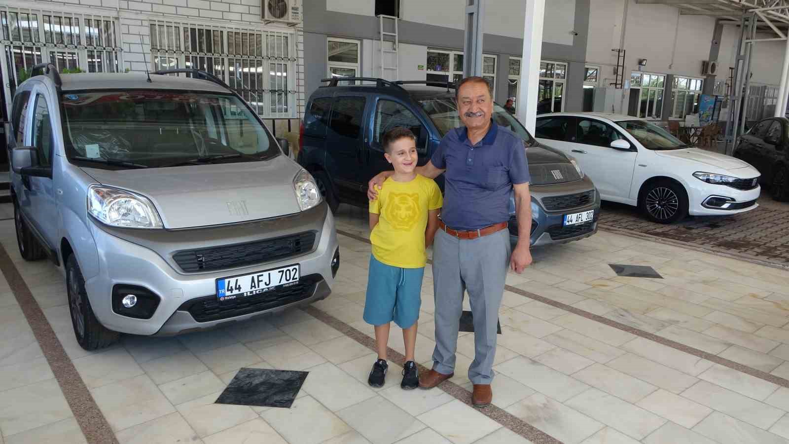 İkinci el otomobilde yaprak kıpırdamıyor
