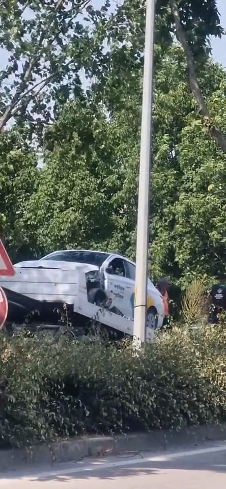 Bursa’da iki otomobilin karıştığı kazada 1 kişi yaralandı
