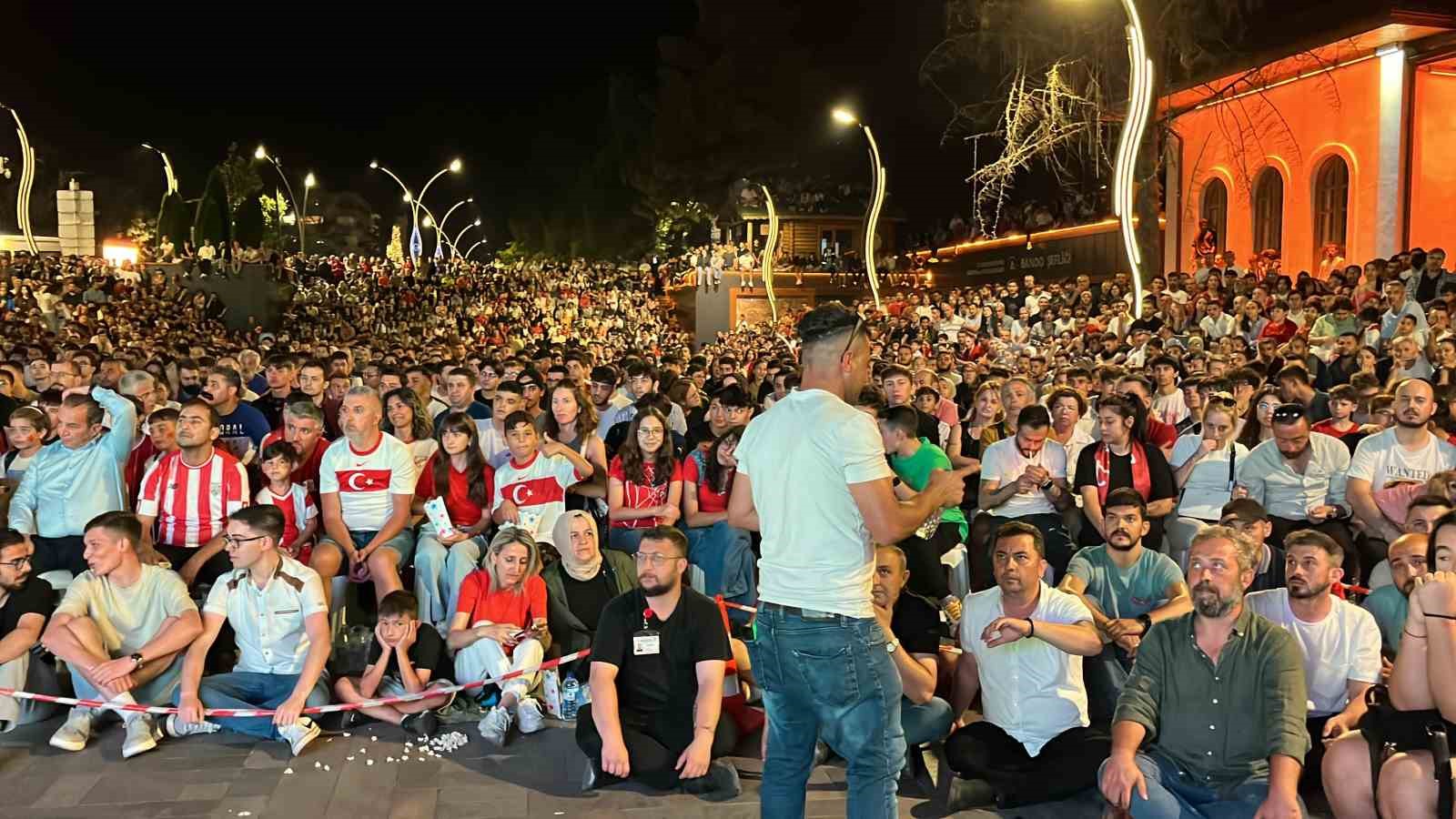 Binlerce Bolulu tek yürek oldu
