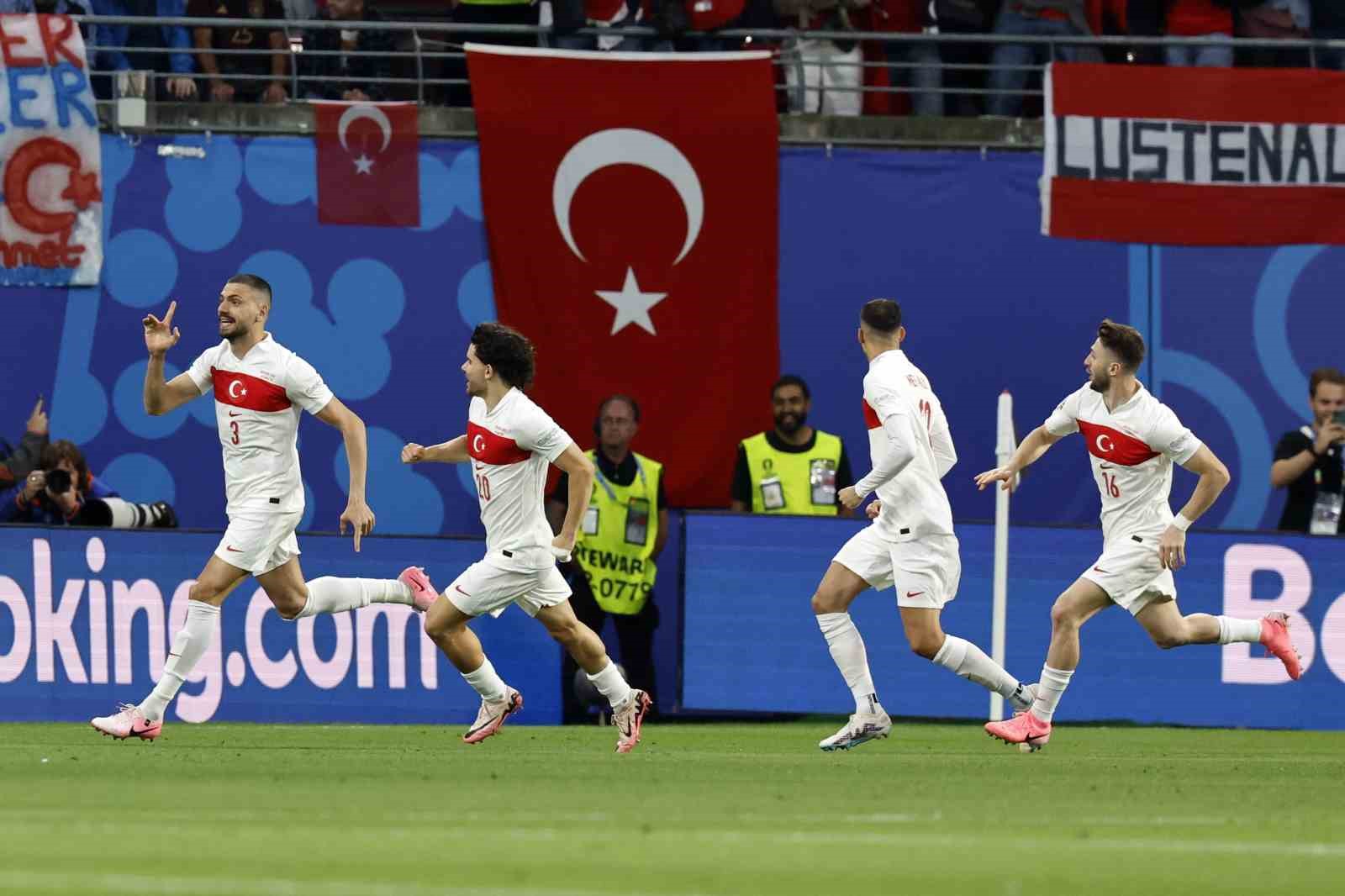 EURO 2024: Avusturya: 0 - Türkiye: 1 (İlk yarı)
