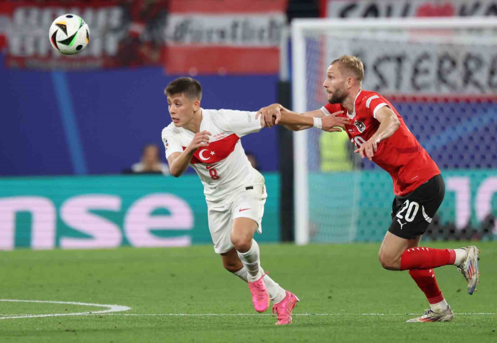 EURO 2024: Avusturya: 0 - Türkiye: 1 (İlk yarı)
