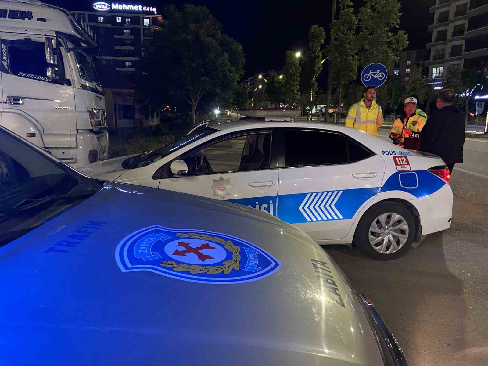 Aksaray’da zabıta ve polis tır denetiminde
