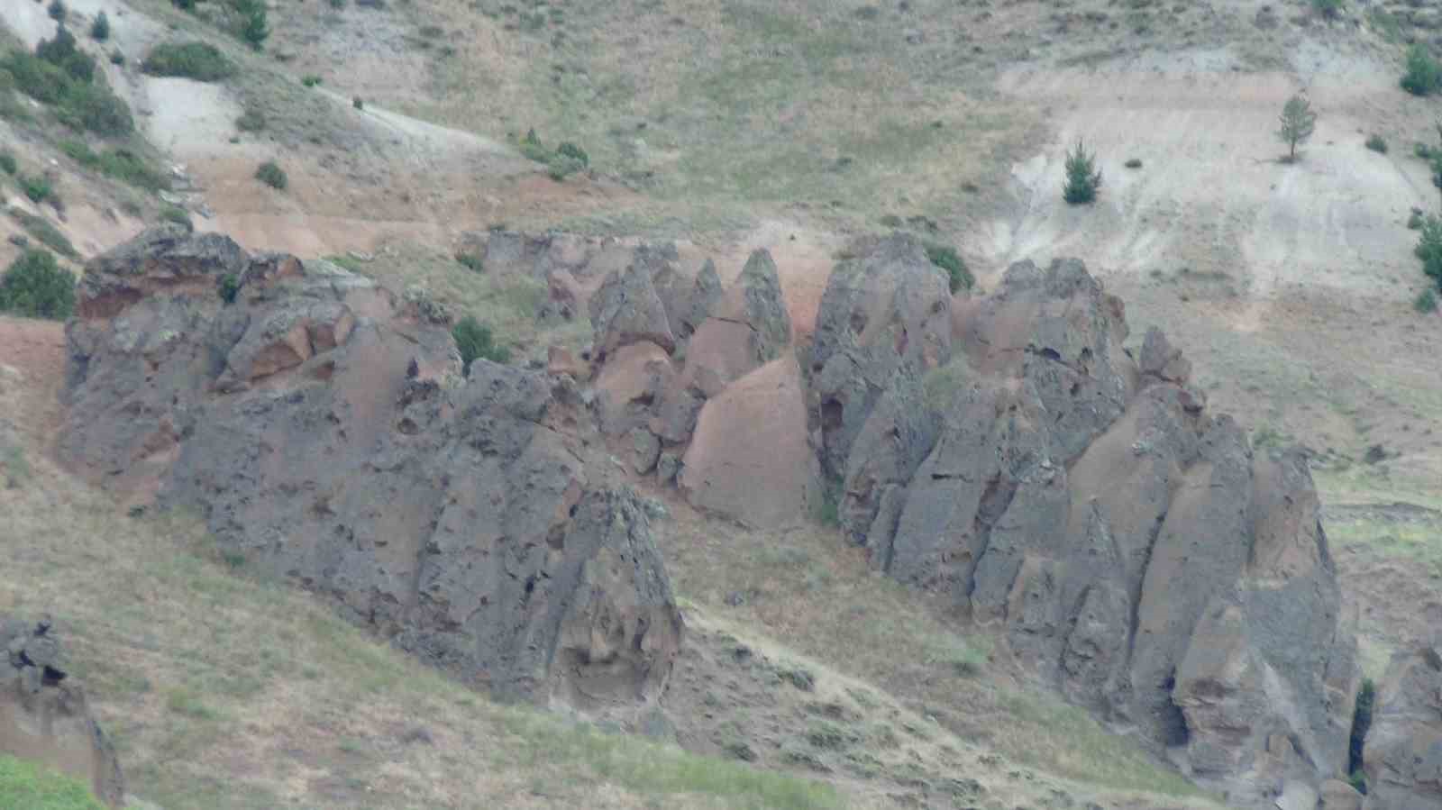 Kars’ın ’peri bacaları’ görenleri hayran bırakıyor
