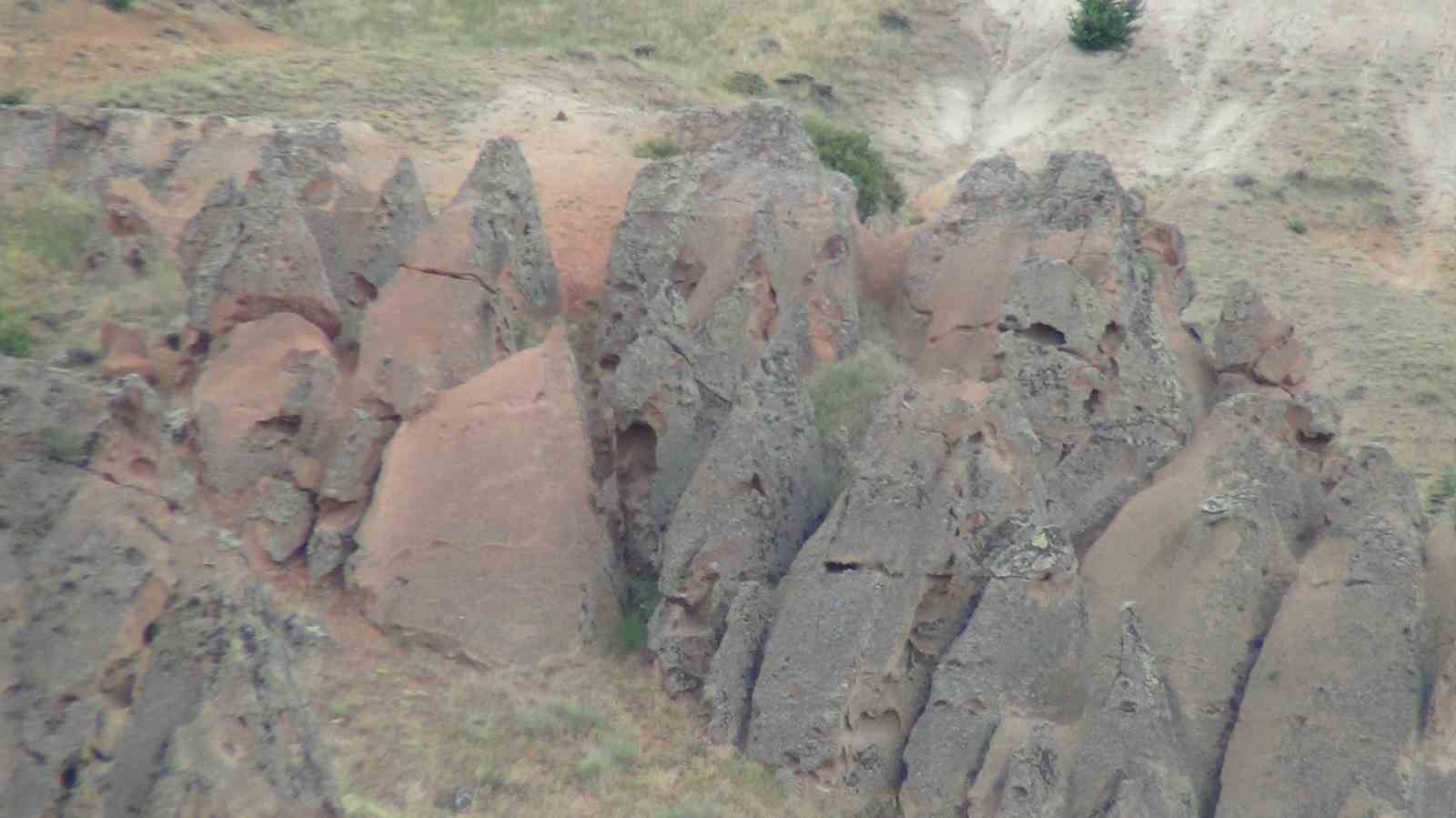 Kars’ın ’peri bacaları’ görenleri hayran bırakıyor
