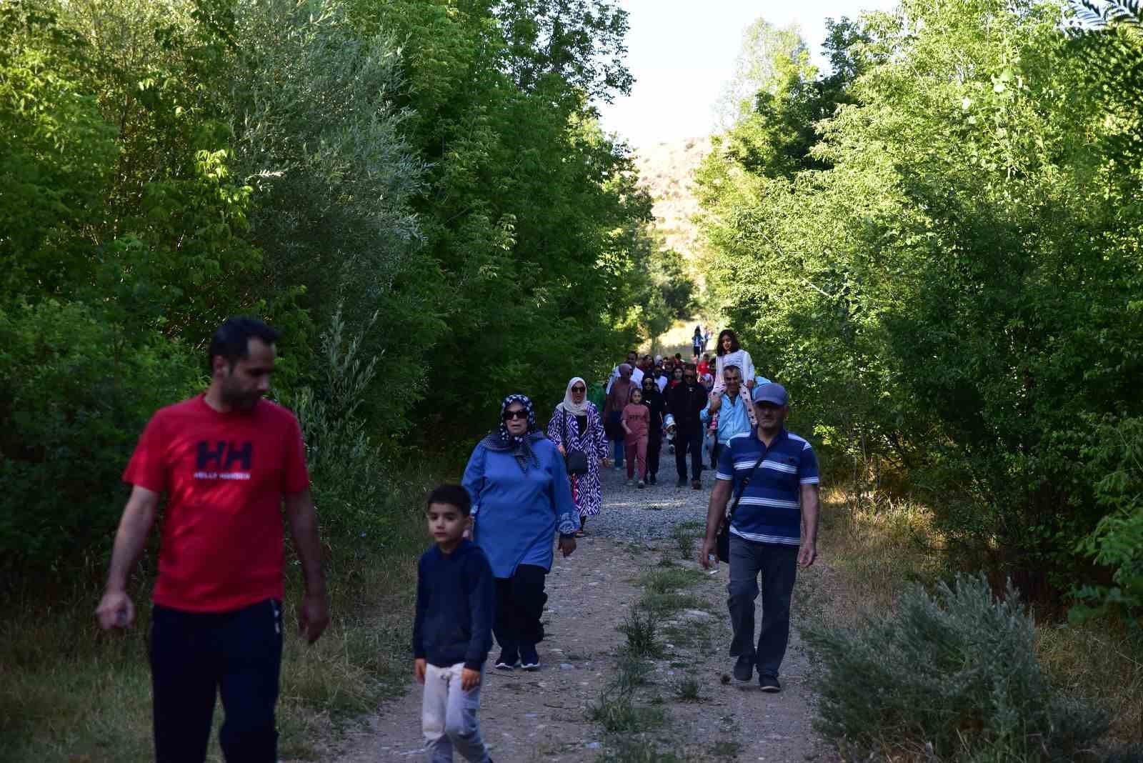 Büyükşehir’in doğaseverler için hizmete sunduğu doğa kampları başlıyor
