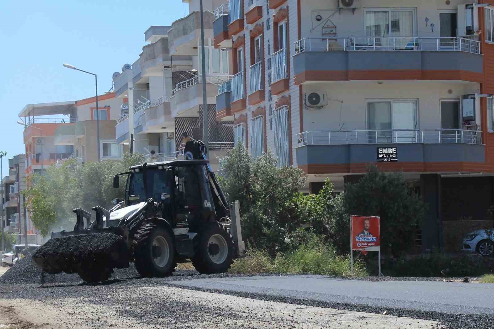 Ceyhan’da hurdaya ayrılan asfalt dökme makinesi onarılarak belediyeye kazandırıldı
