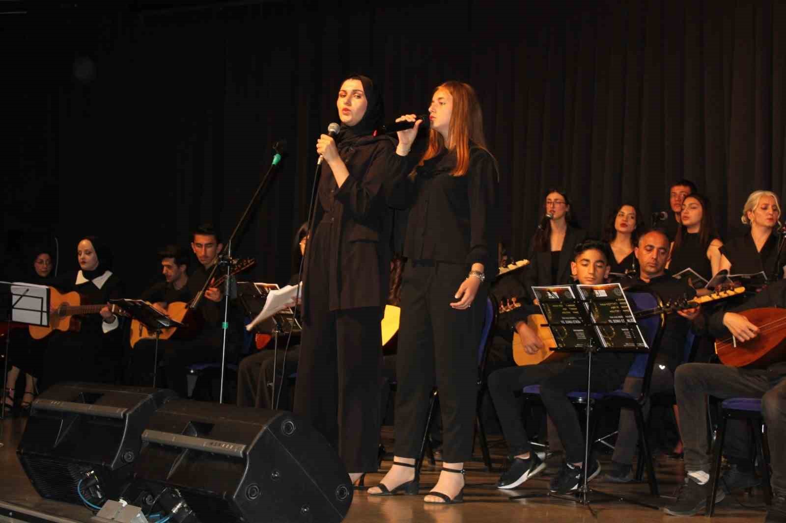 THM topluluğunun yıl sonu etkinliğine yoğun ilgi
