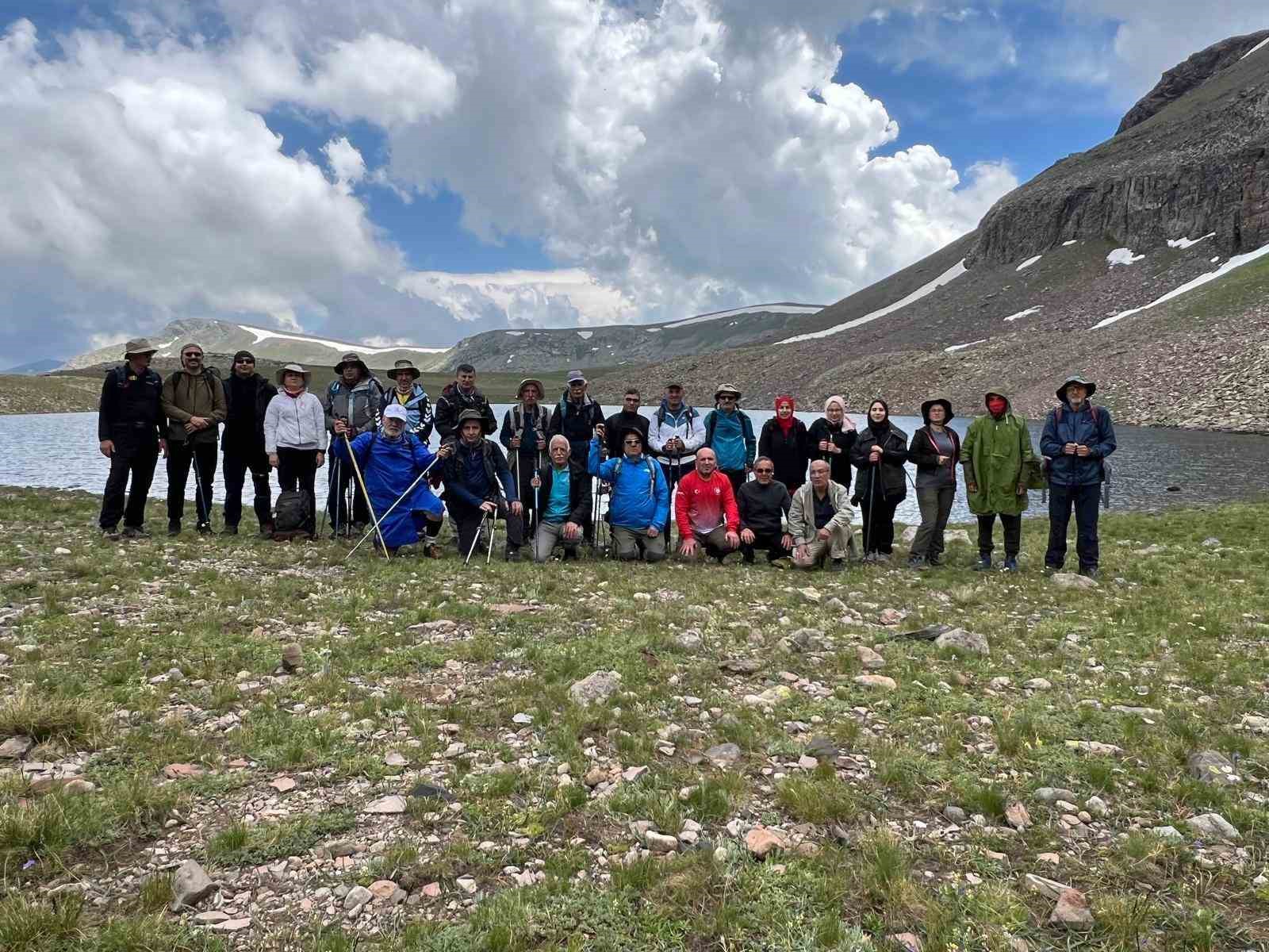 Erzurum’da dört mevsimi yaşatan doğa yürüyüşü
