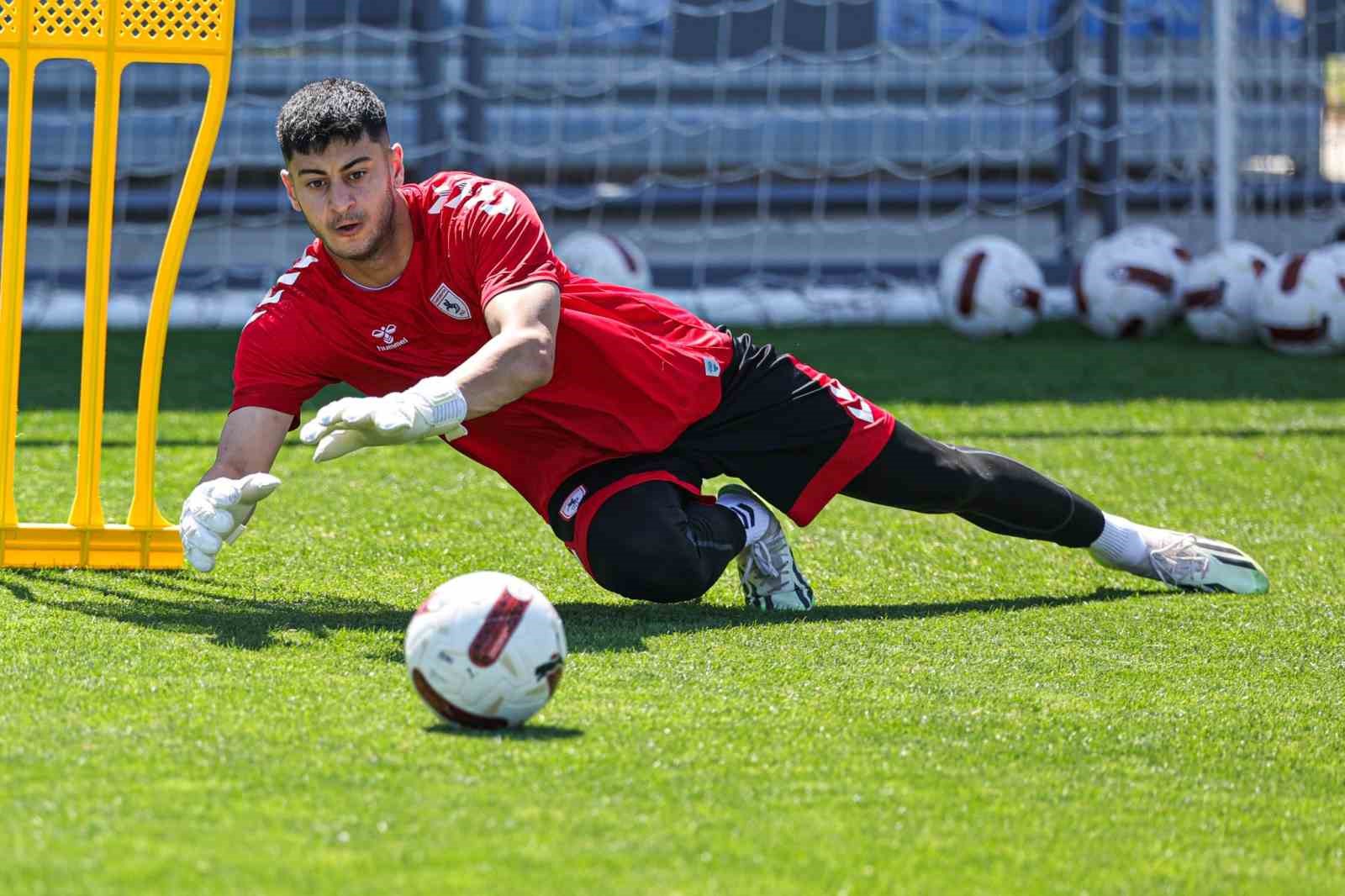 Samsunspor’da futbolcular teste tabi tutuldu
