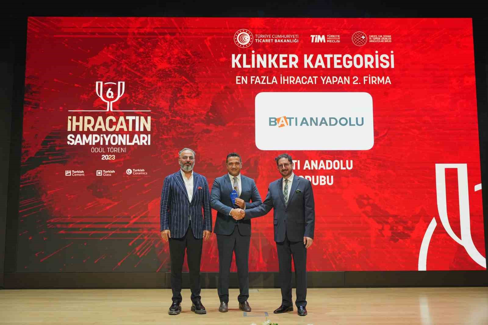 Batı Anadolu Grubu’na 3 ödül birden
