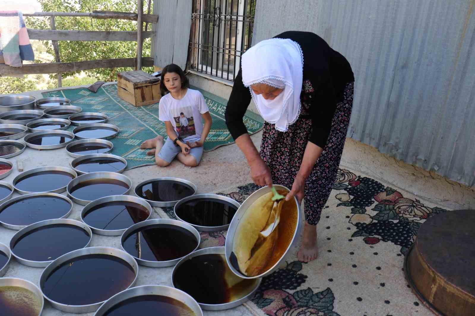 Malatya’da dutun pekmez yolcuğu başladı
