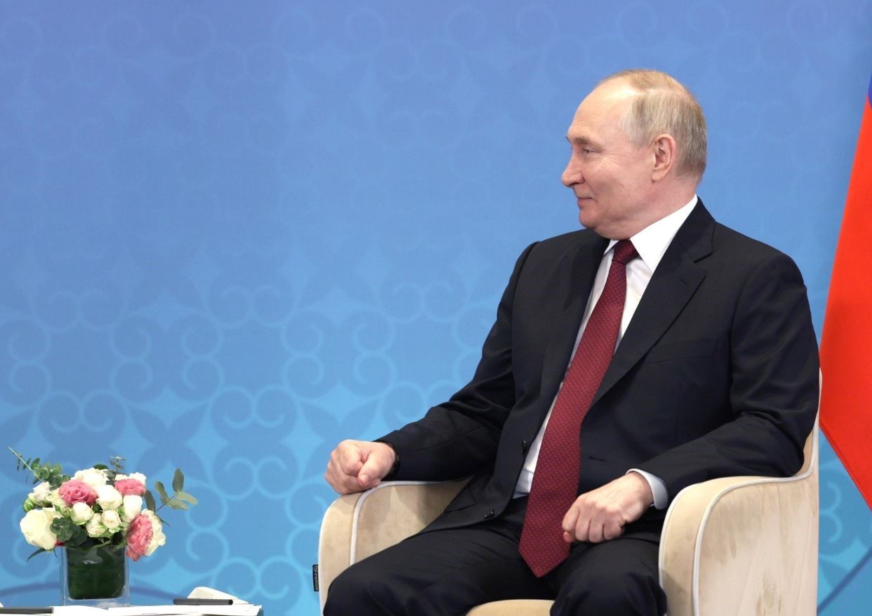 Aliyev ve Putin, Astana’da görüştü
