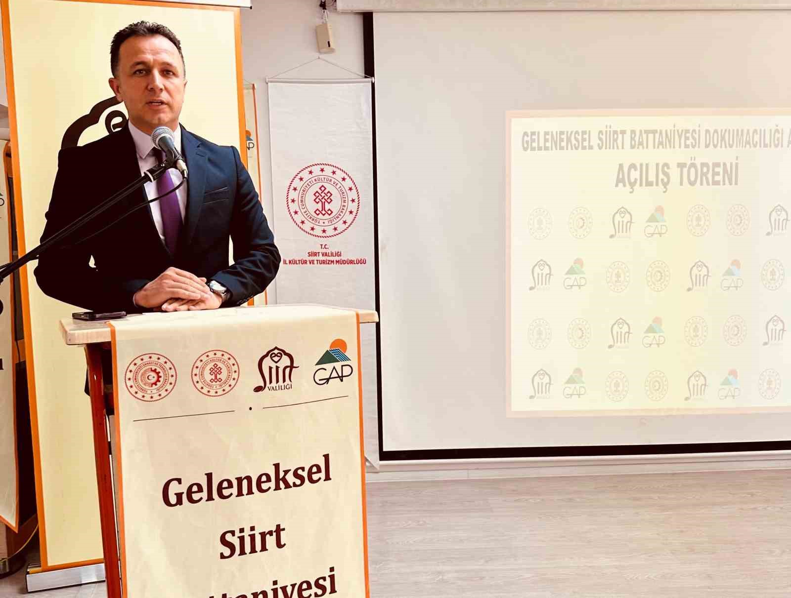 Geleneksel Siirt Battaniyesi Dokumacılığı Atölyesi açıldı
