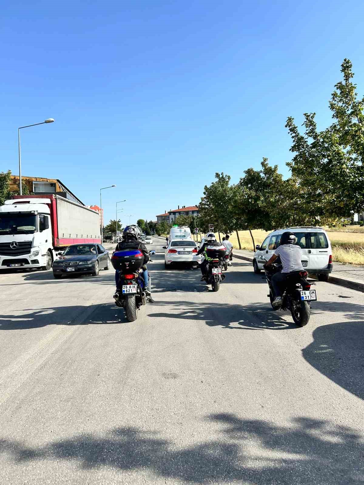 Motosiklet kazasında hayatını kaybeden genç son yolculuğuna uğurlandı
