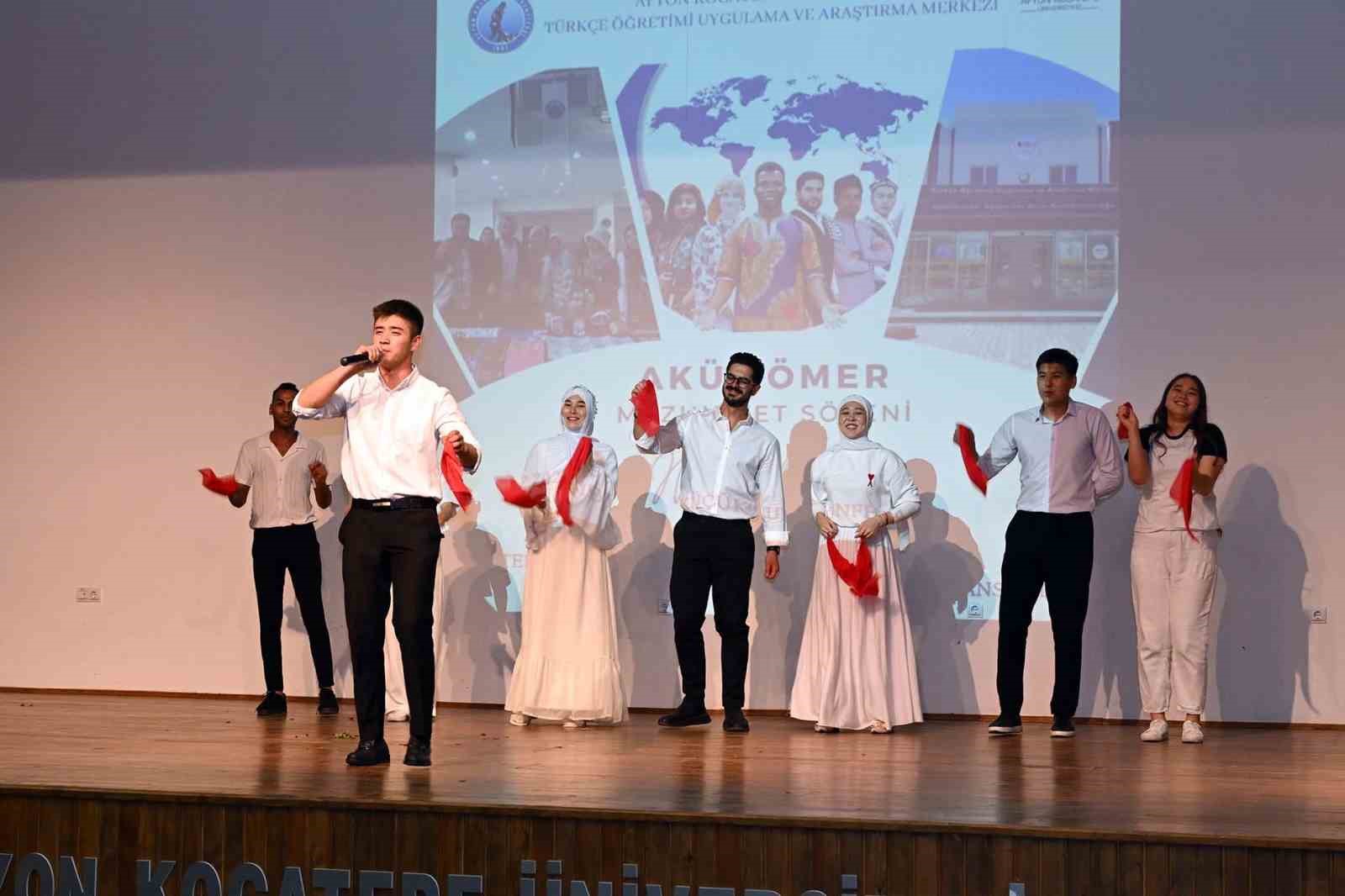 AKÜ TÖMER öğrencileri mezuniyet heyecanı yaşadı
