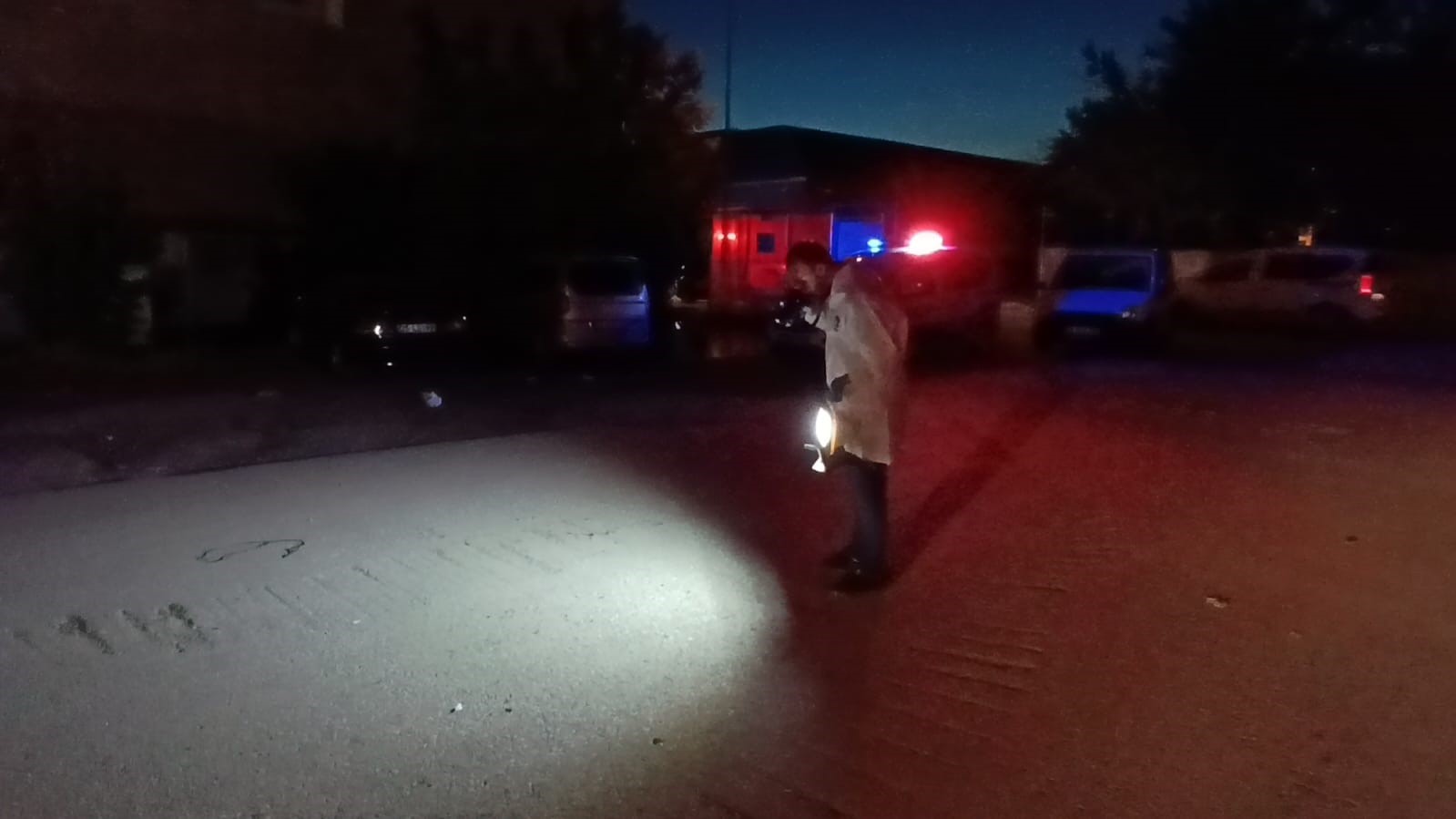 Erzurum’da cadde ortasında bıçaklı kavga: 1 yaralı
