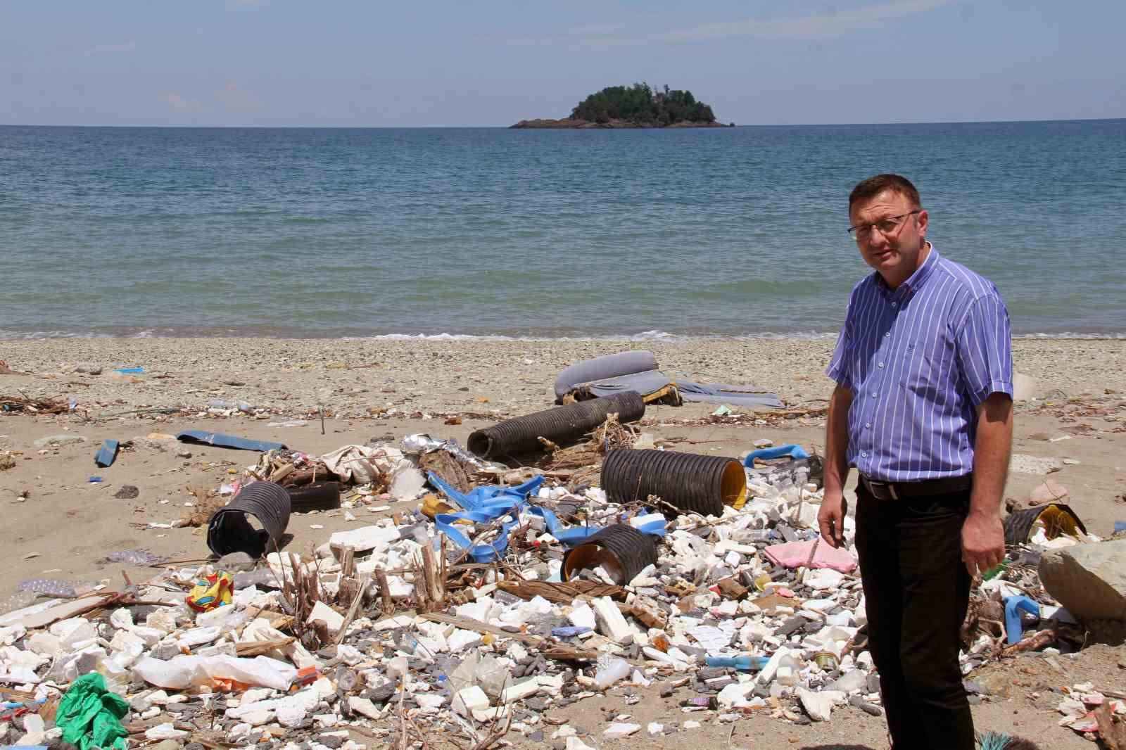 Giresun Adası manzaralı çöplük
