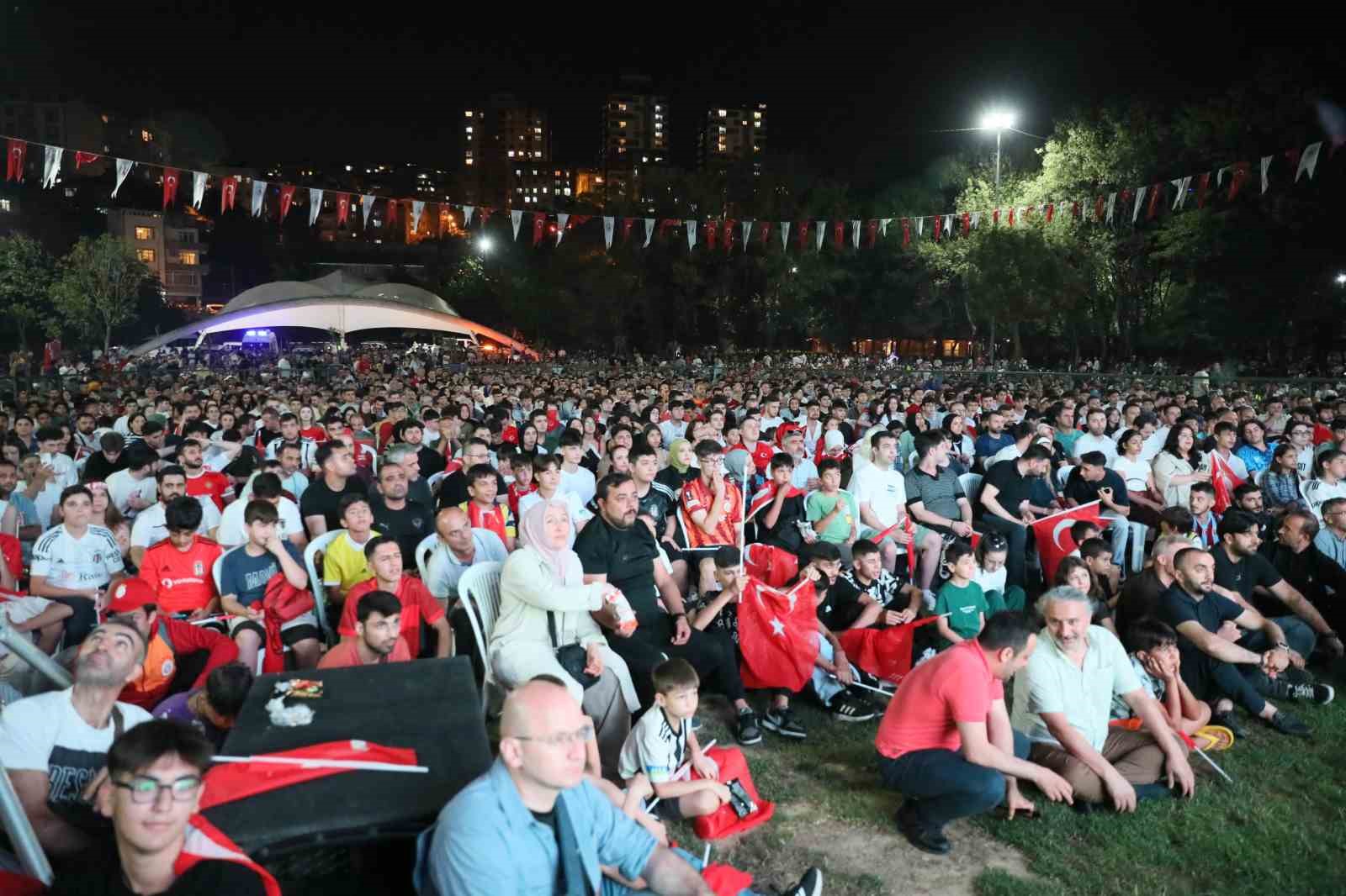 Kağıthane’de Avrupa Futbol Şampiyonası heyecanı
