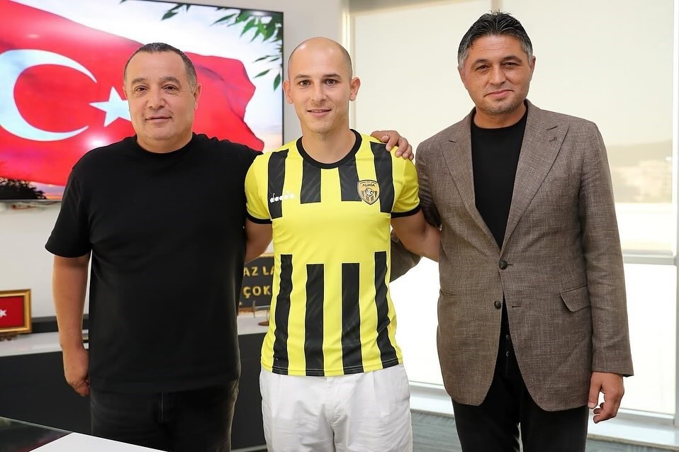 Aliağaspor FK, Muhammed Raşit Şahingöz’ü kadrosuna kattı
