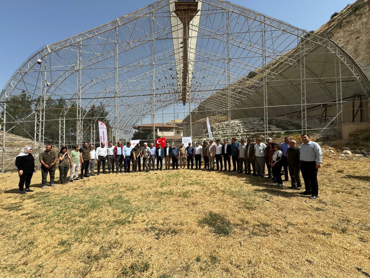 Şanlıurfa’da 30 kelaynak kuşu göç yoluna bırakıldı
