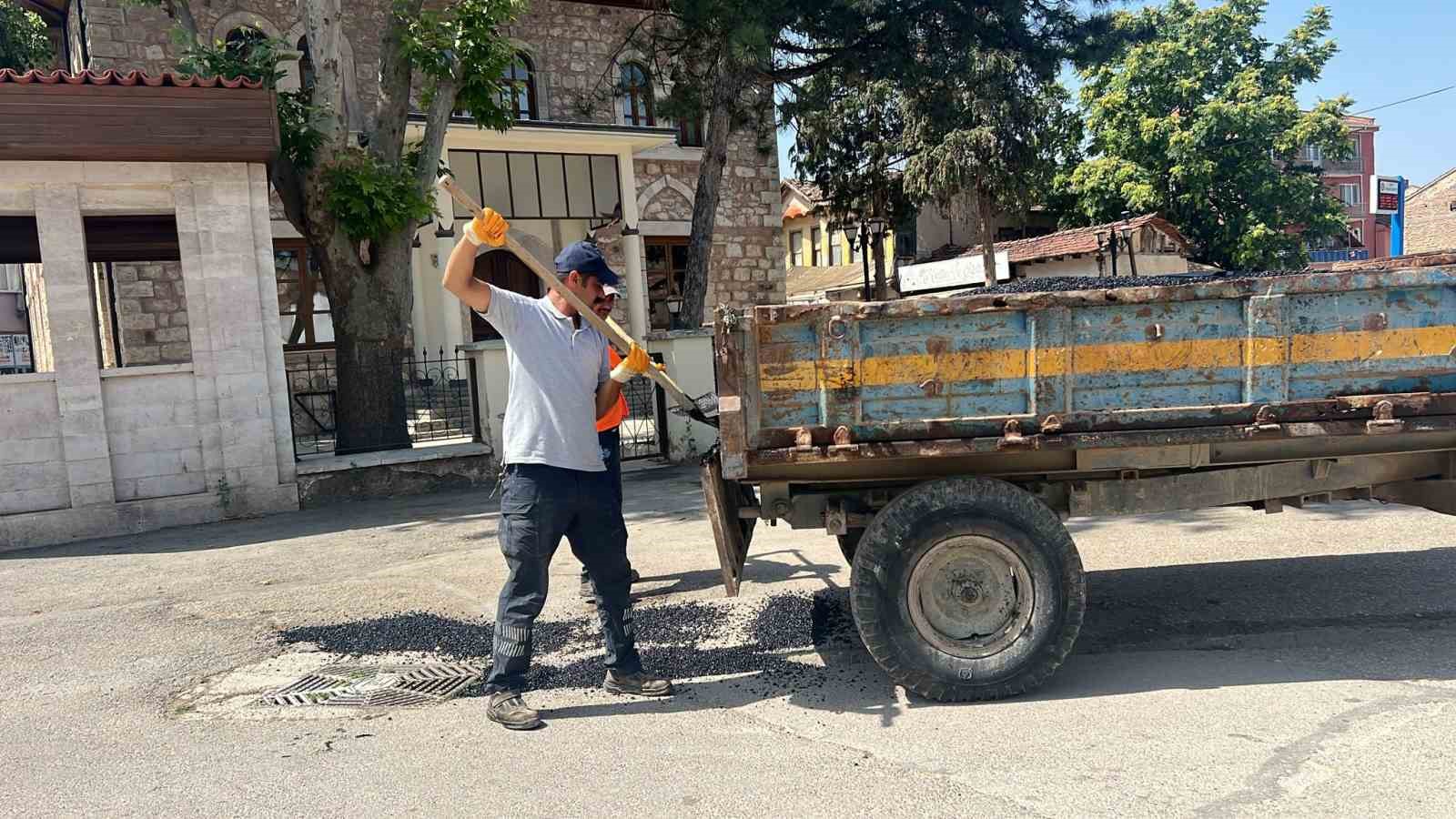 Yenişehir’de bozuk yol kalmayacak
