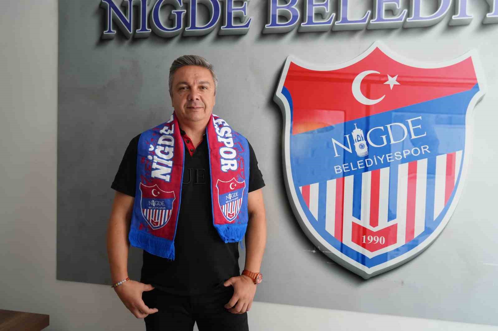 Niğde Belediyespor’un yeni teknik direktörü Ferit Alper Salgın oldu
