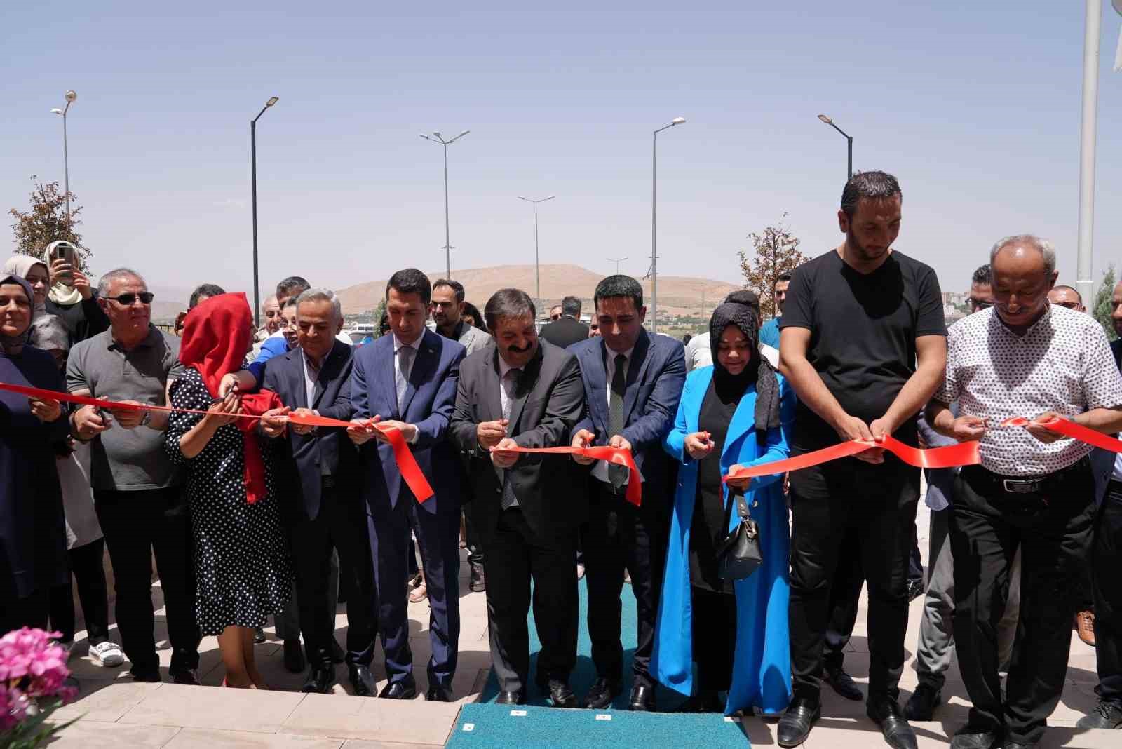 Elazığ’da kursiyerlerin ürünleri görücüye çıktı
