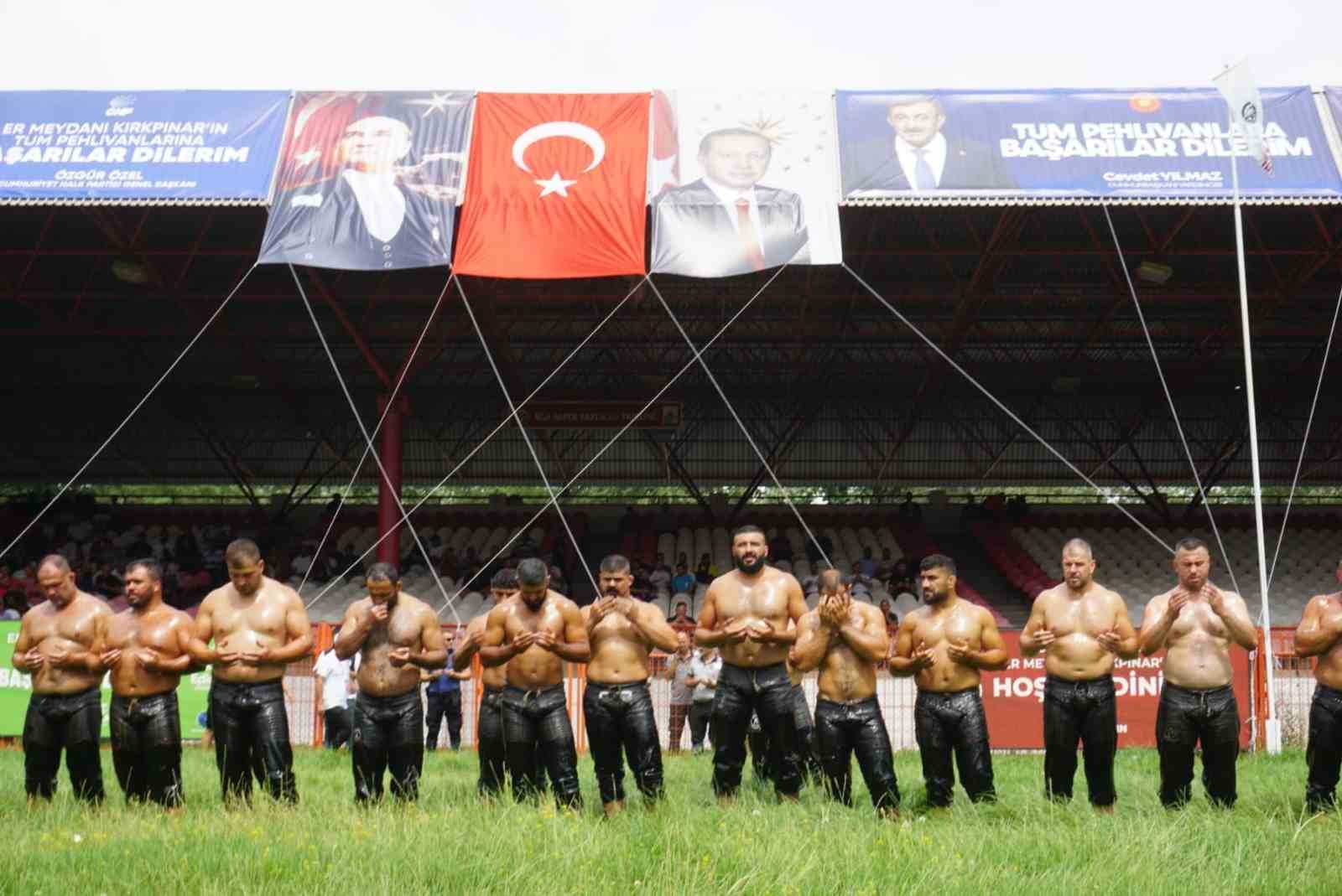 Edirne’de Kırkpınar Yağlı Güreşleri başladı
