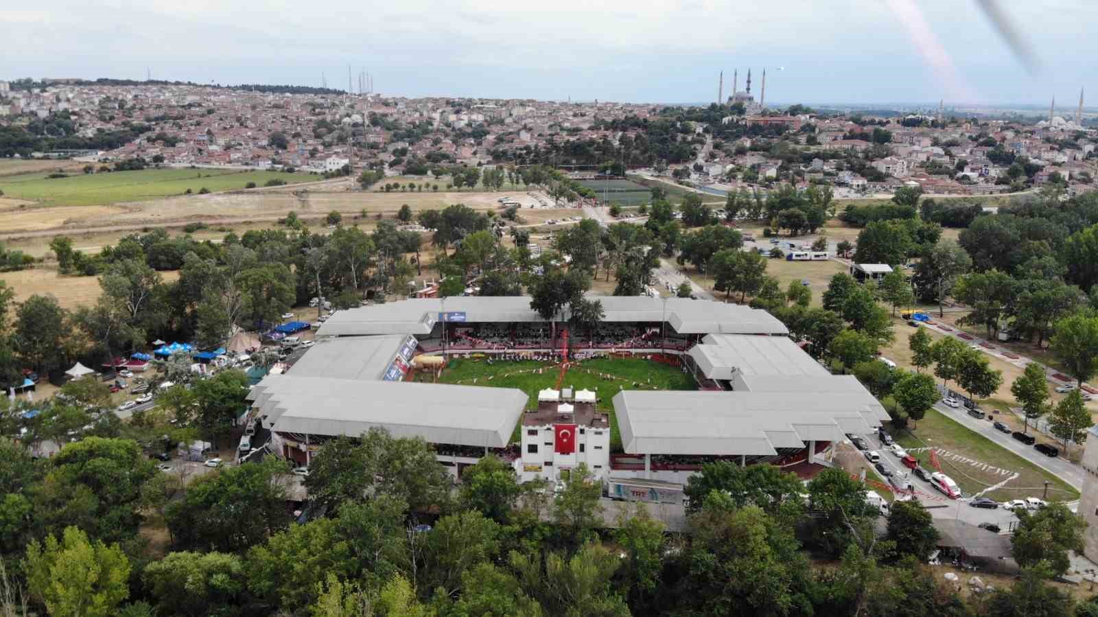 Edirne’de Kırkpınar Yağlı Güreşleri başladı
