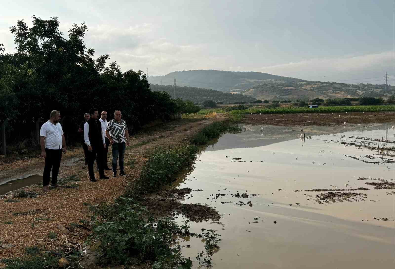 Başkan Özel, köylerde incelemede bulundu
