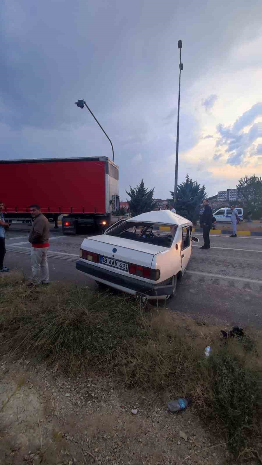 Kazaya karışan sürücü hem ehliyetsiz hem de alkollü çıktı
