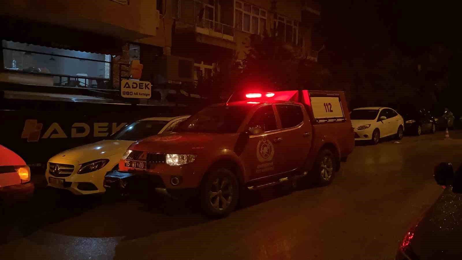 Burdur’da yağış bir anda geldi, 34 evi su bastı
