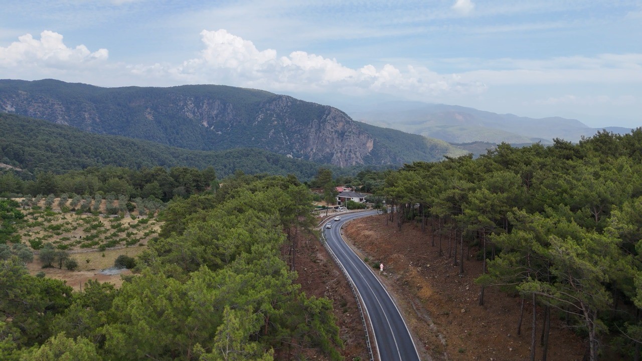 Ula ve Karabörtlen’de orman yangınlarını önleme çalışmaları başladı
