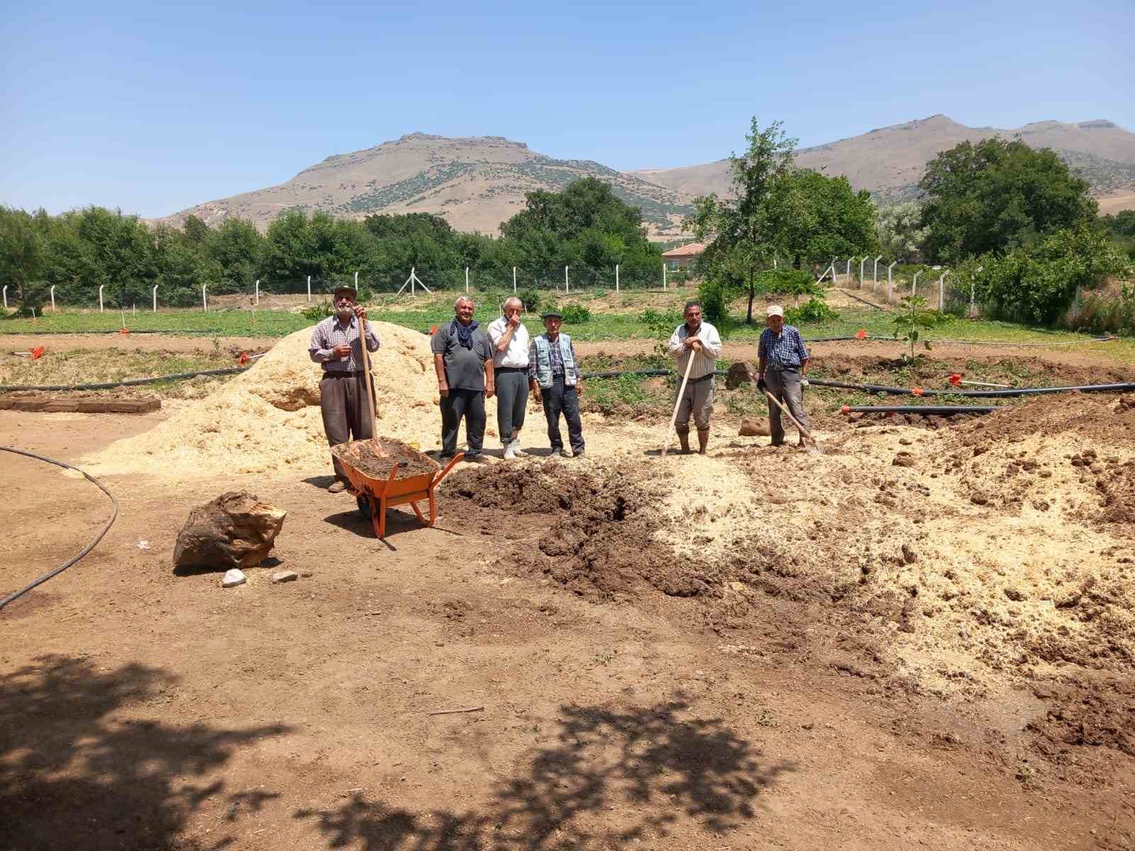 Kayseri’de kerpiç evler yeniden yapılıyor
