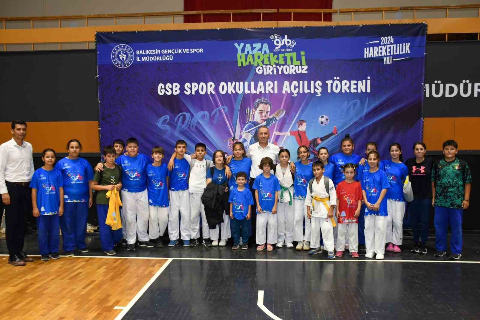 Balıkesir’de Sporun geleceği spor okulları ile başlıyor
