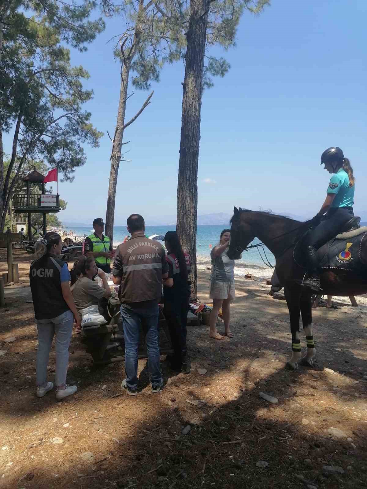 Milli Park’ta ziyaretçiler çevre konusunda bilgilendirildi
