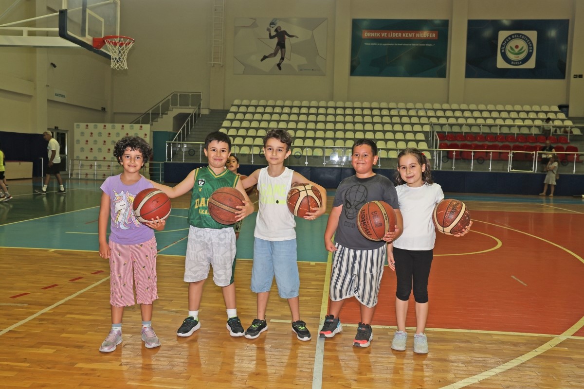 Nilüfer Yaz Spor Okullarında ilk dönem tamamlandı
