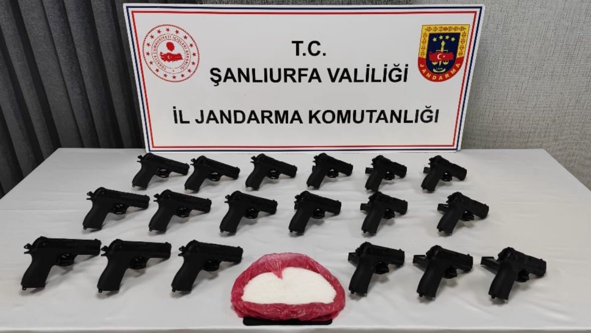 Şanlıurfa’da 18 tabanca ele geçirildi: 2 gözaltı
