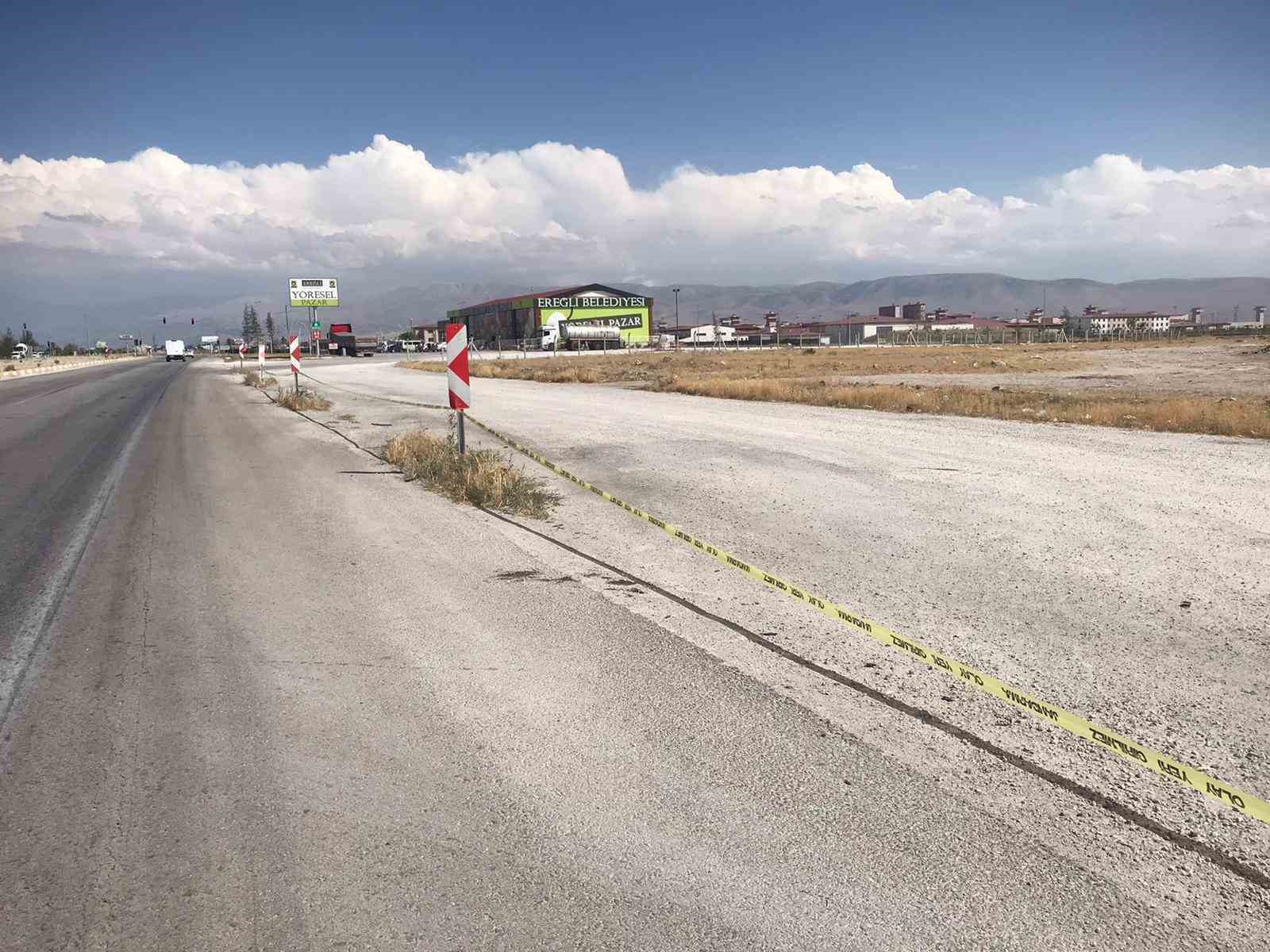 Yolda karşılaşan husumetlilerin kavgasında 15 yaşındaki çocuk öldü, babası ağır yaralandı
