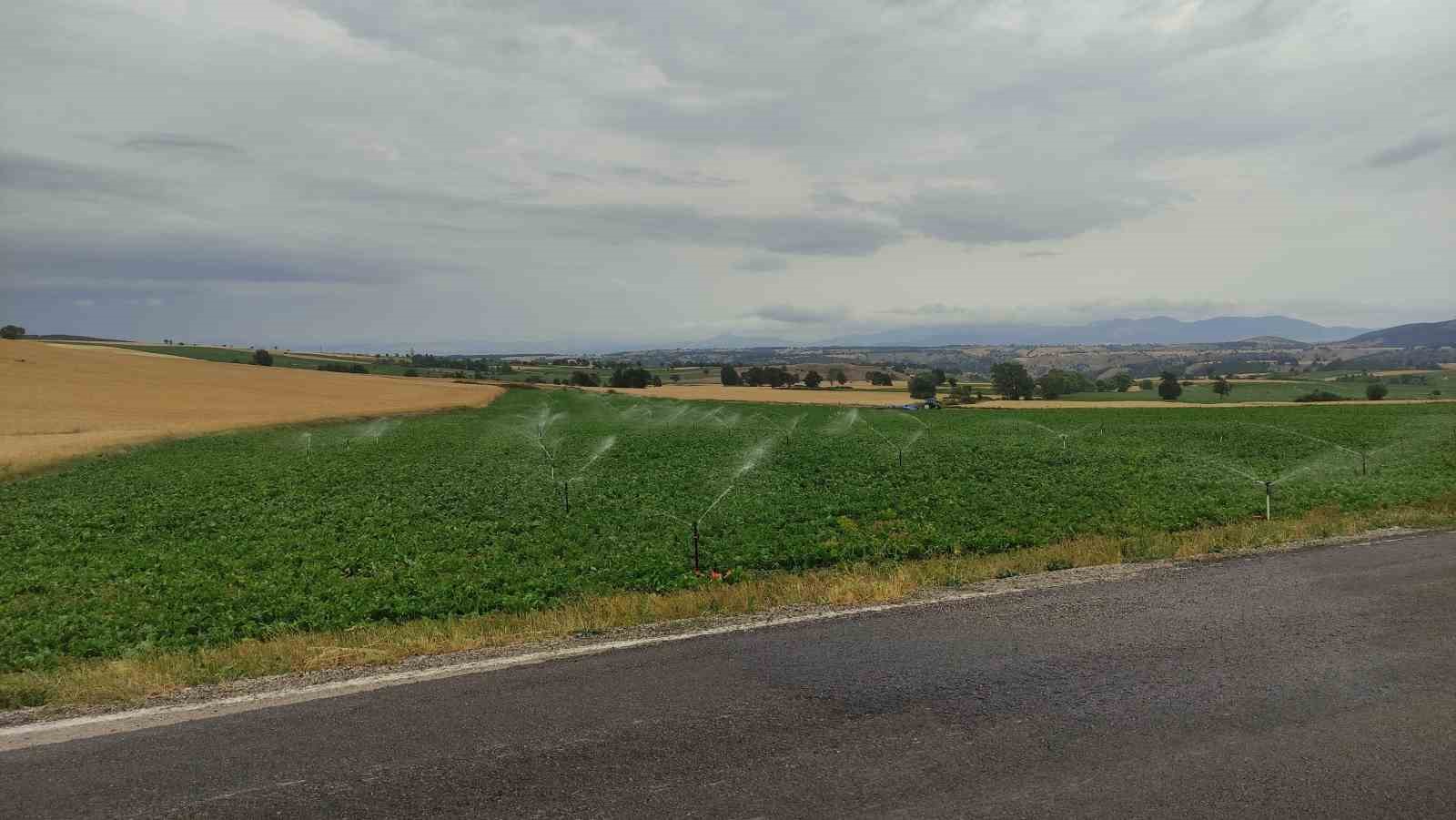 Akdağ sulama hattındaki sorun çözüldü
